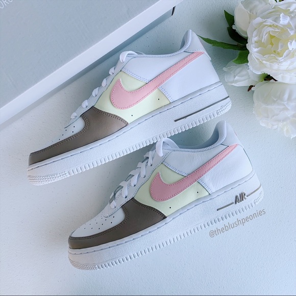 Nike Custom Air Force 1 NWT - Picture 10 of 13